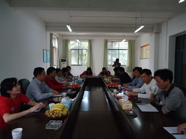 两院领导和老师开展友好交流